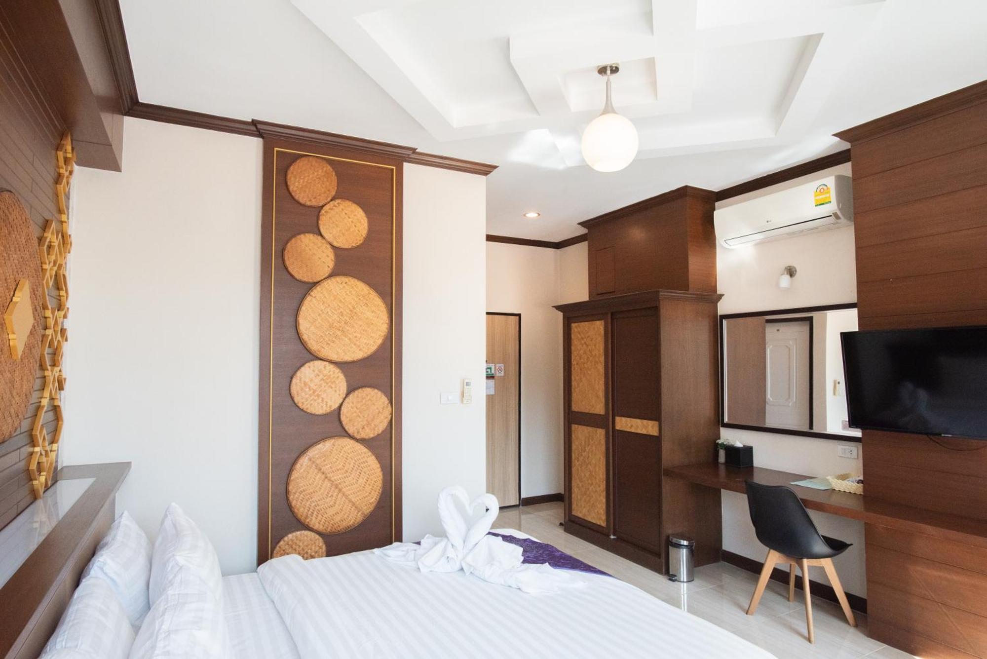 The Proud Hotel Ubon Ratchathani Exterior foto