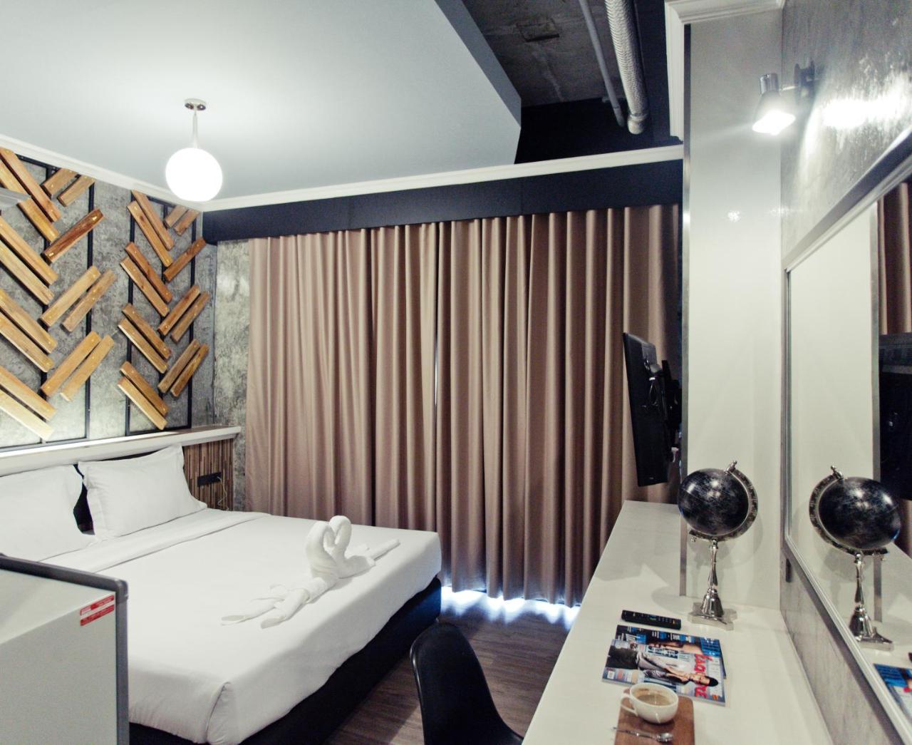 The Proud Hotel Ubon Ratchathani Exterior foto
